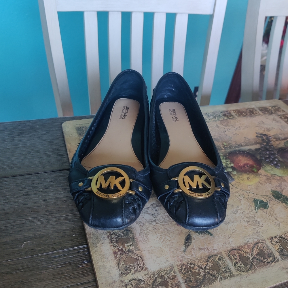 Michael Kors flats